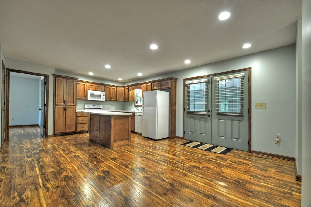 293 James Drive