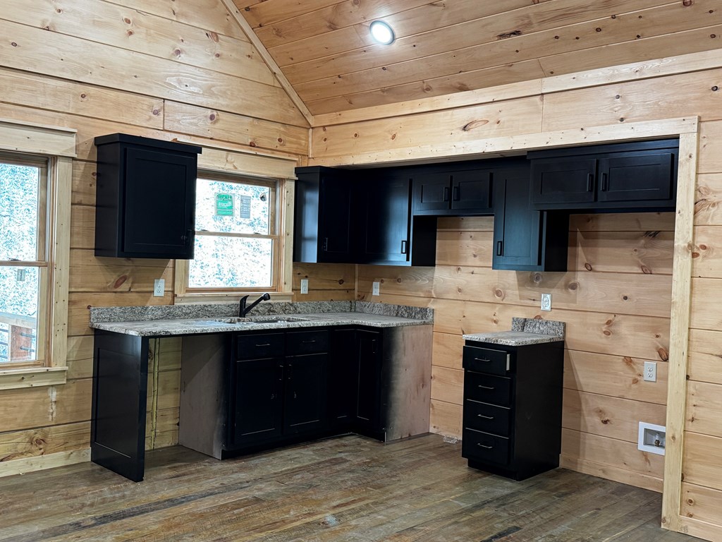 122 Laurel Creek Trail