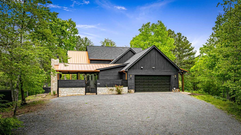 312 Charles Road