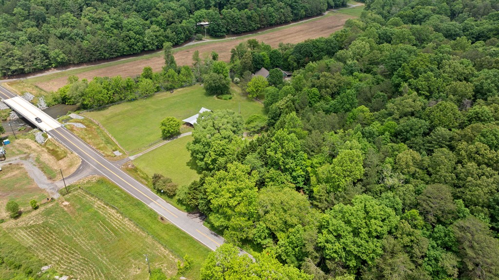 83 Licklog Road