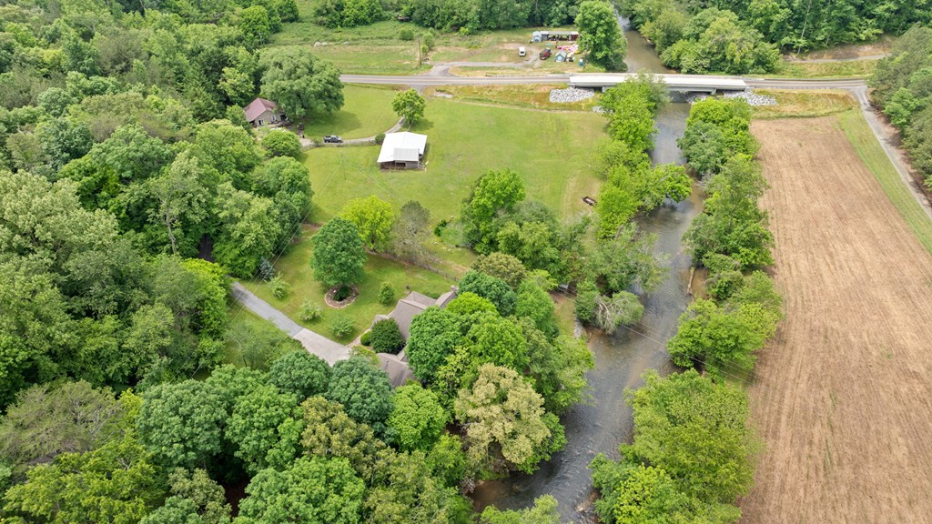 83 Licklog Road