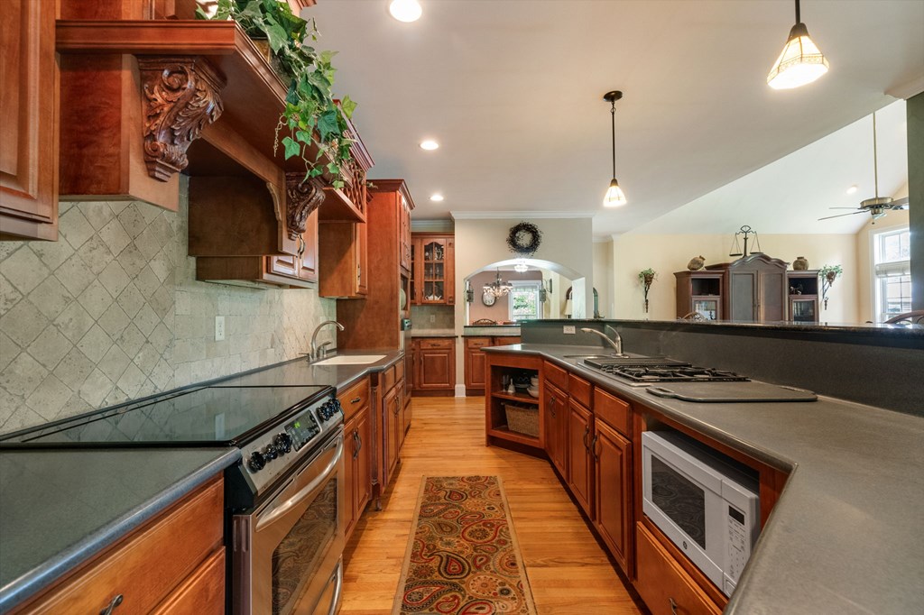 83 Licklog Road