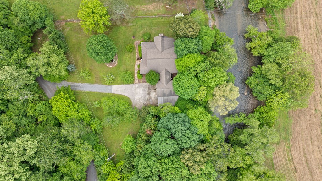83 Licklog Road
