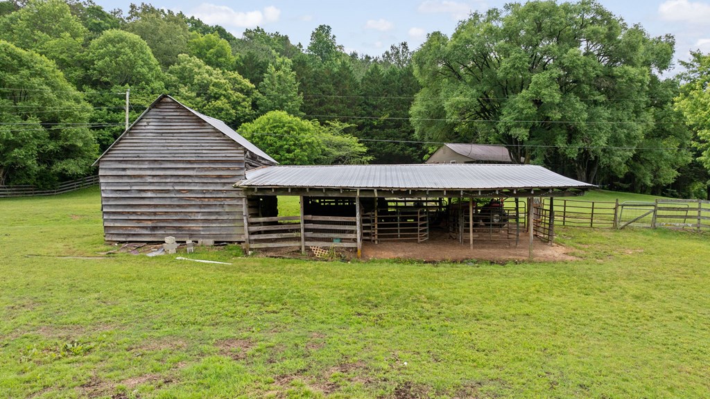 83 Licklog Road