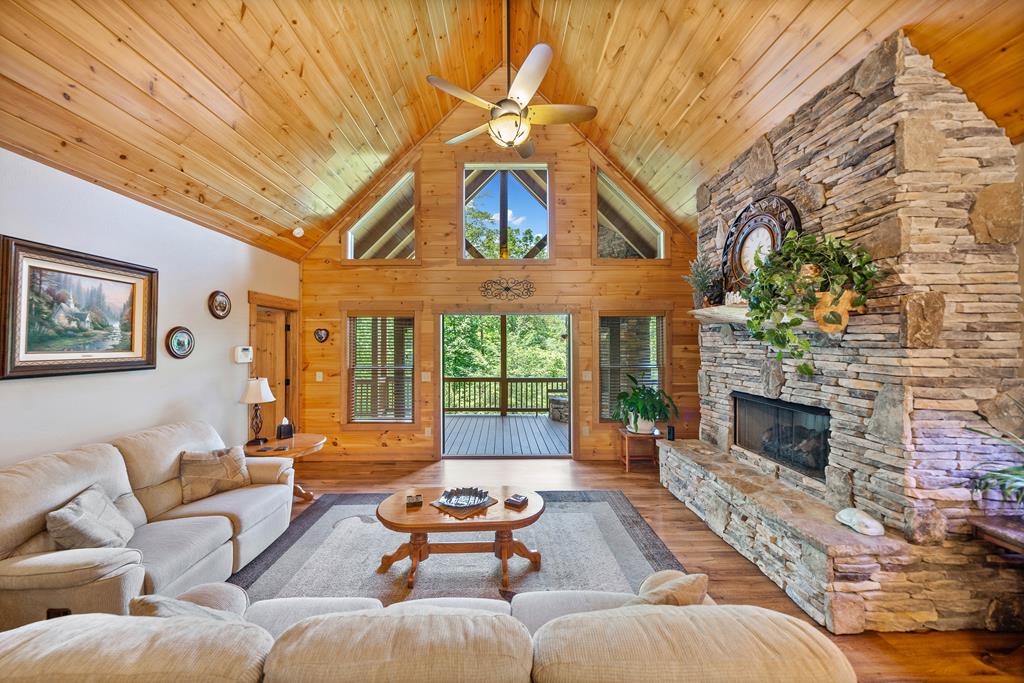 1172 Settlers Ridge Road