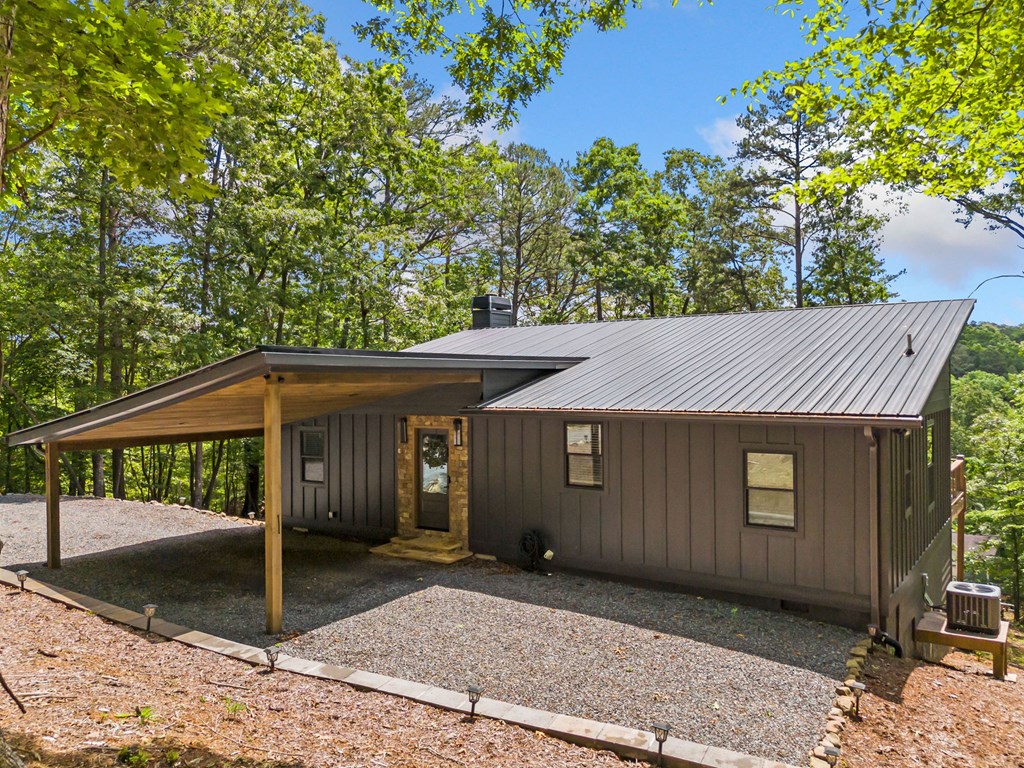 128 Kismet Court