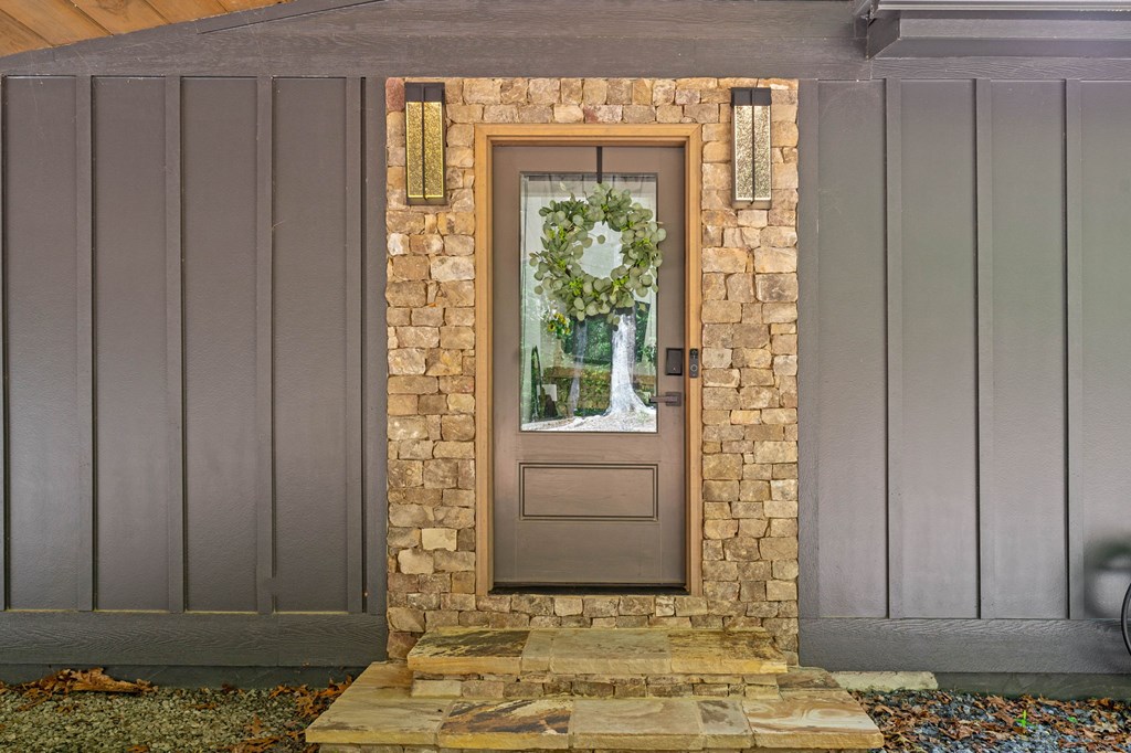 128 Kismet Court