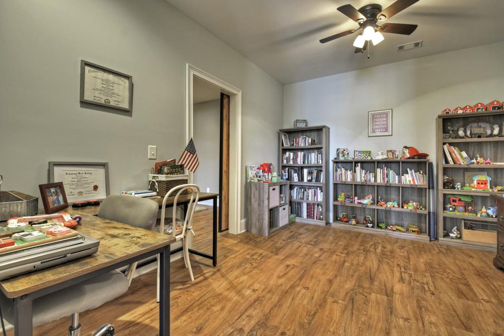 25 Fox Den Court