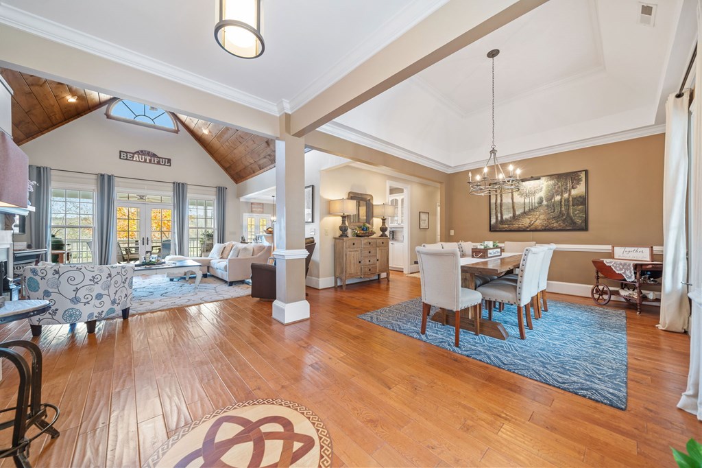 25 Fox Den Court