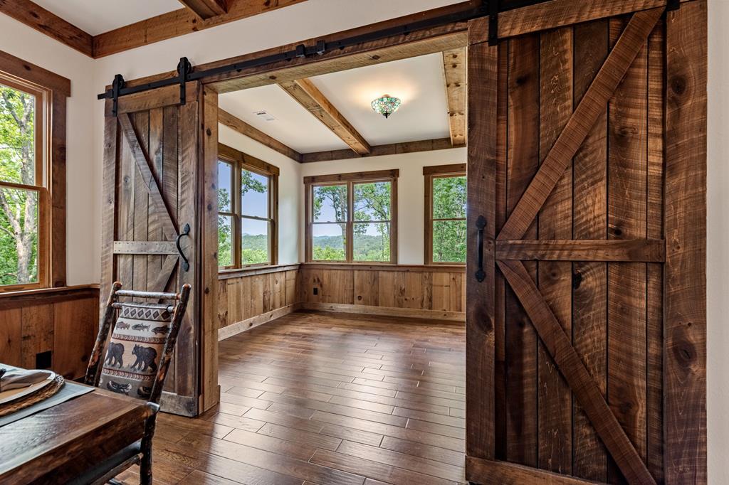 290 River Escape Drive