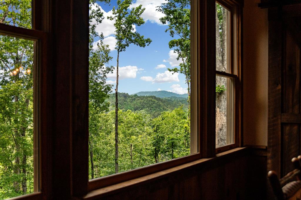 290 River Escape Drive