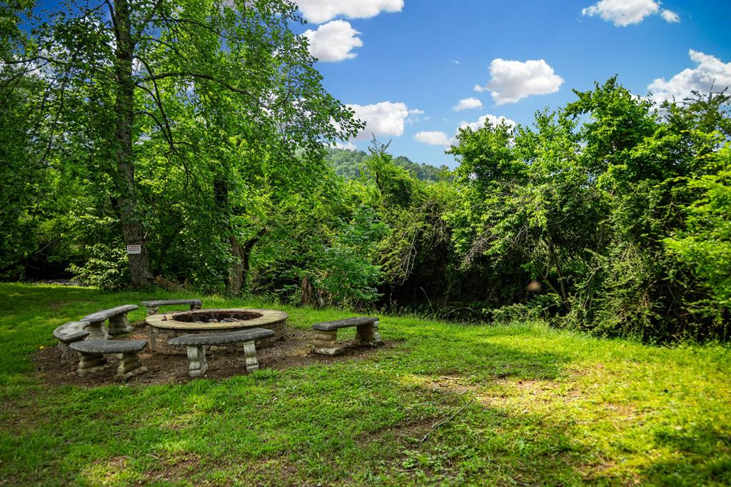 290 River Escape Drive