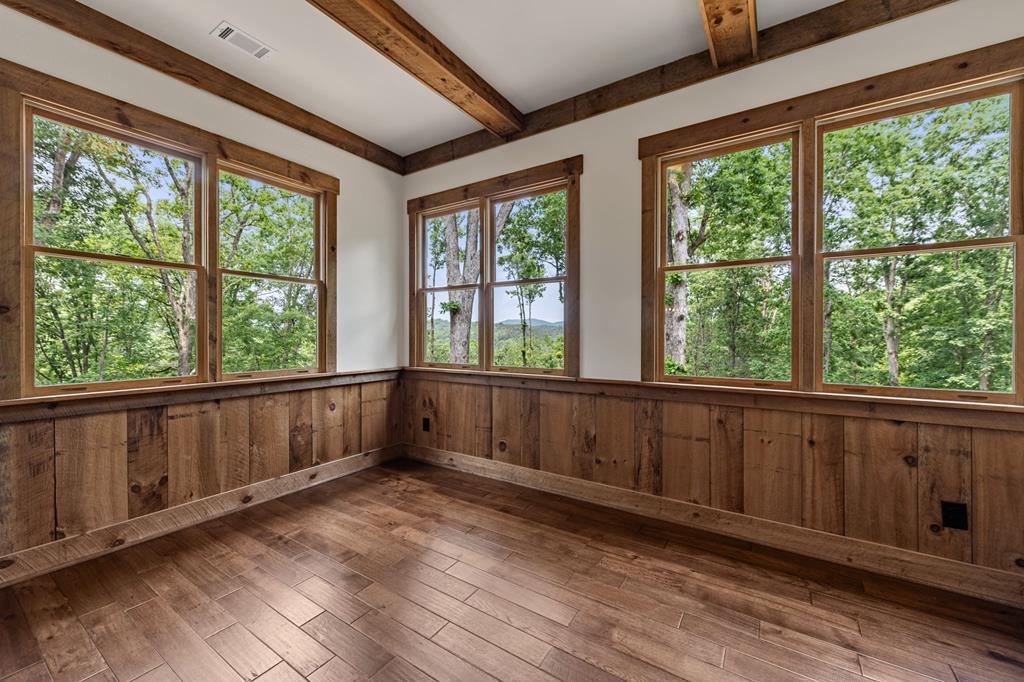 290 River Escape Drive