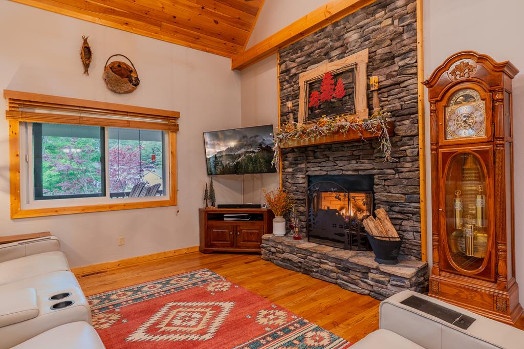292 High Country Circle