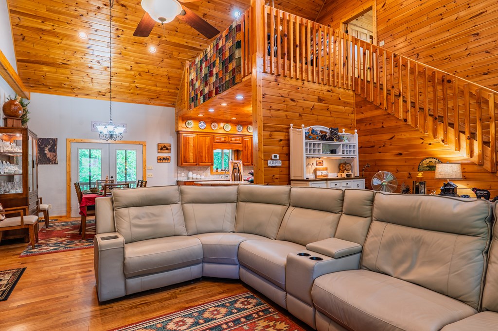 292 High Country Circle