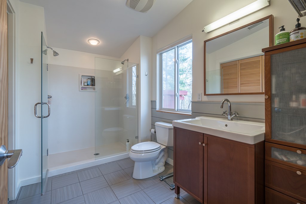 1181 Tickanetley Road