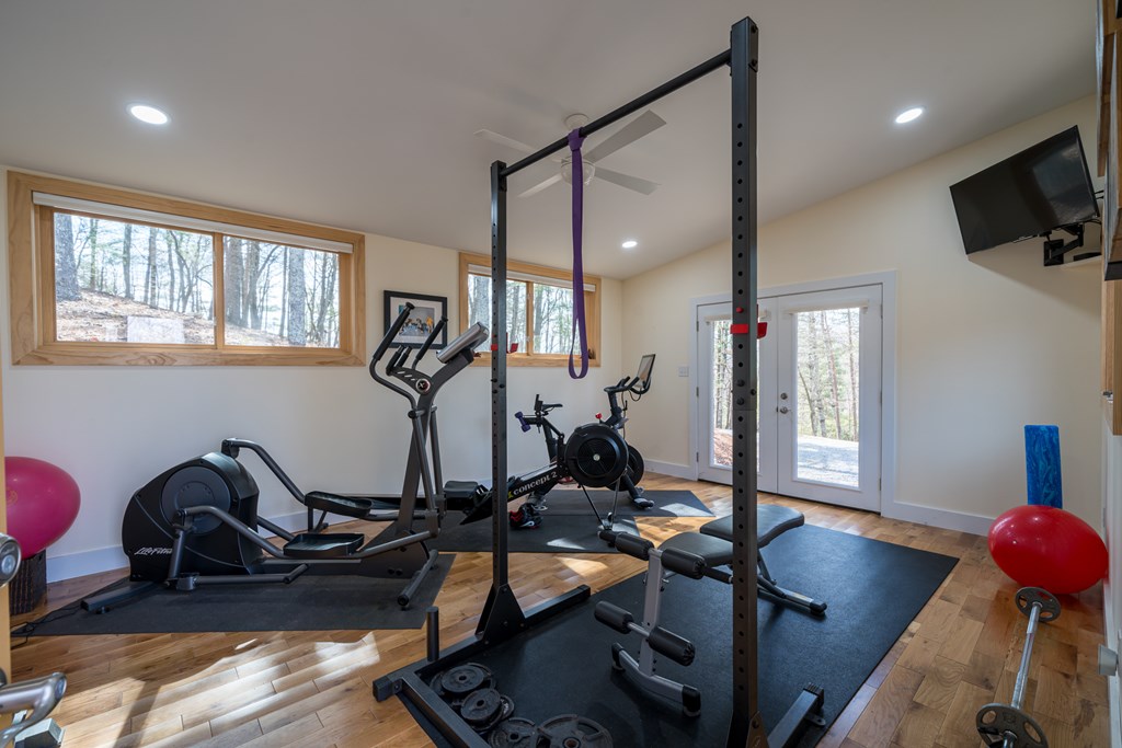 1181 Tickanetley Road