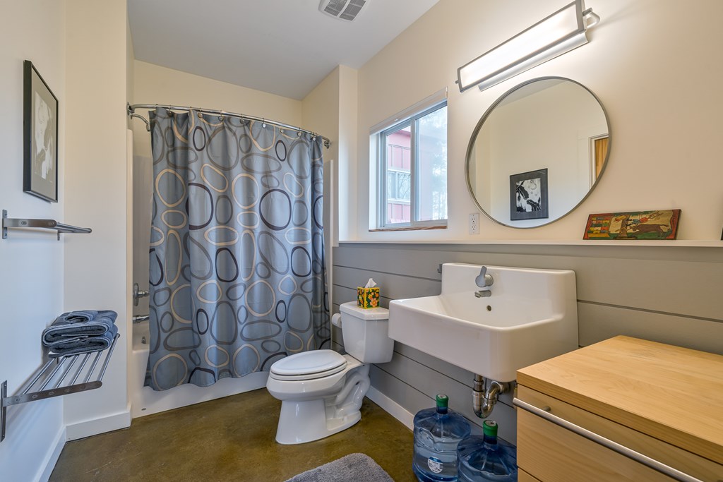 1181 Tickanetley Road