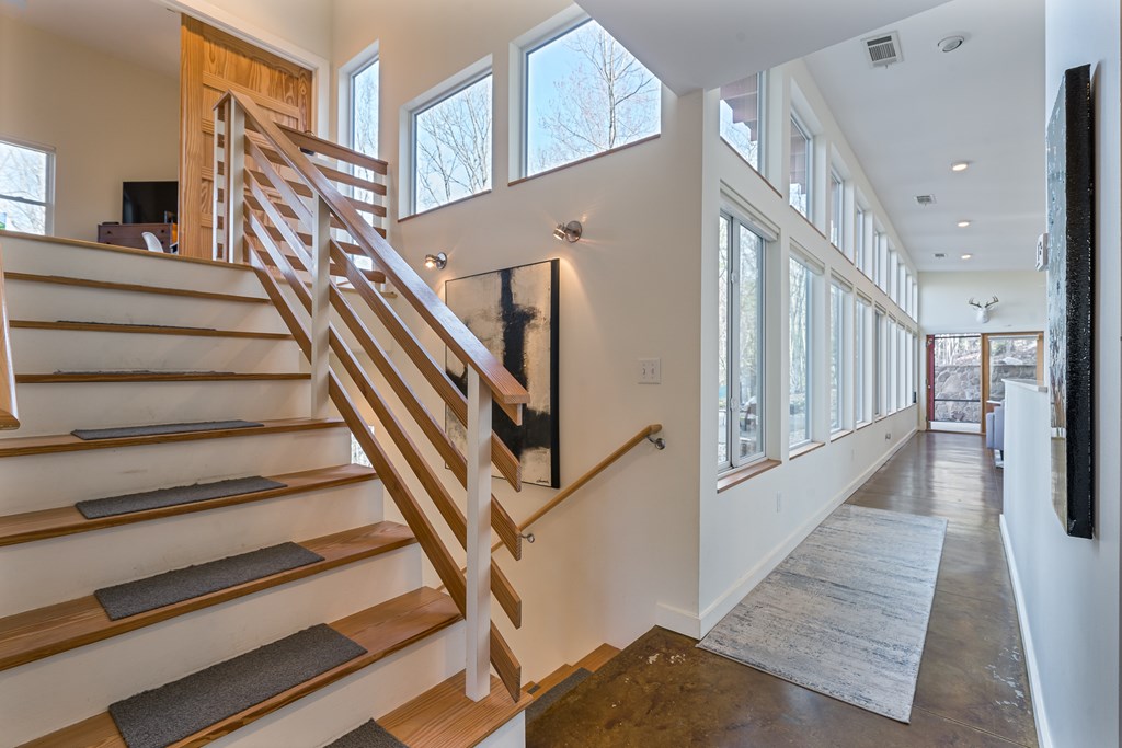 1181 Tickanetley Road