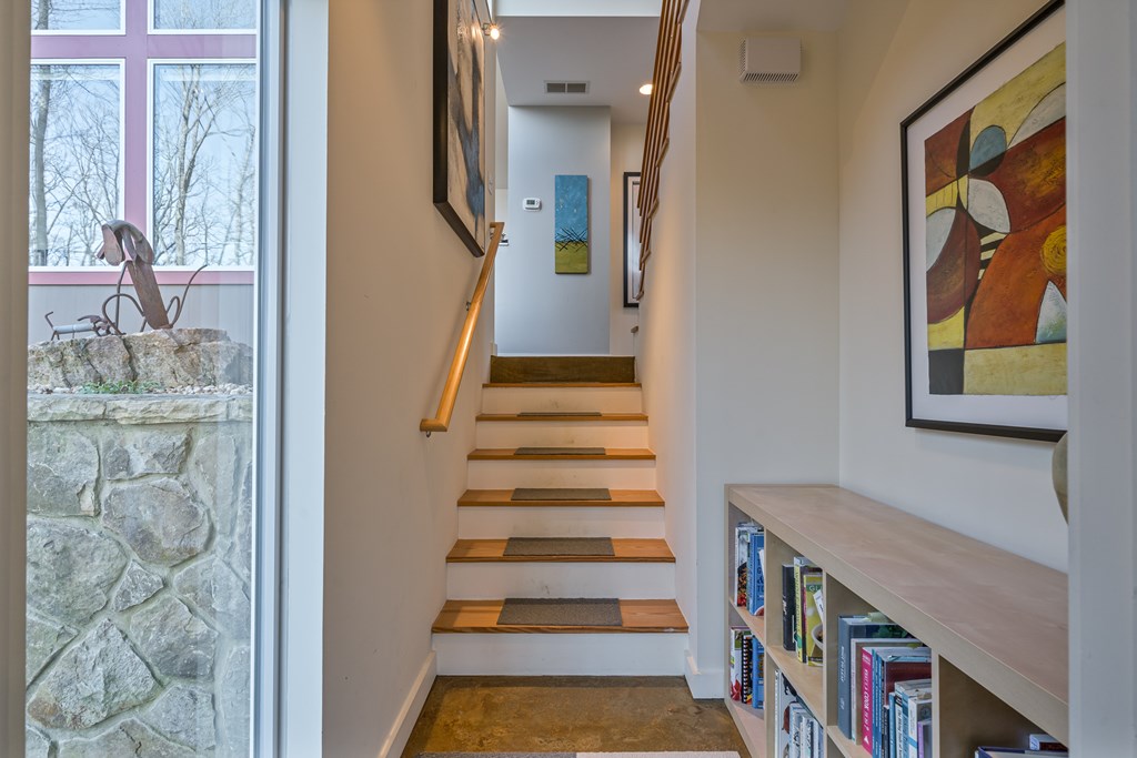 1181 Tickanetley Road