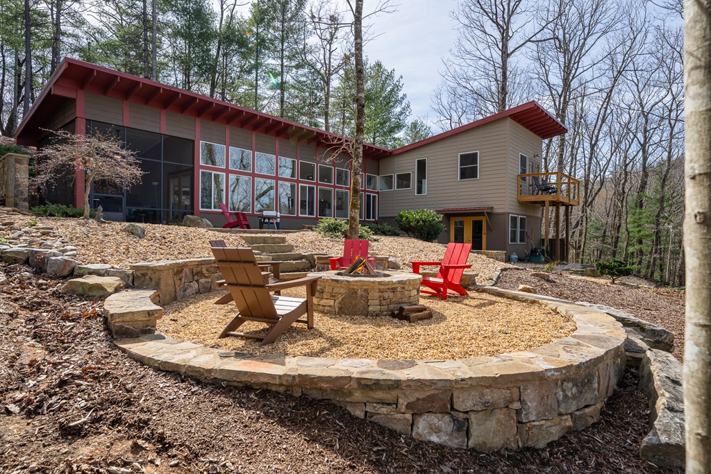 1181 Tickanetley Road