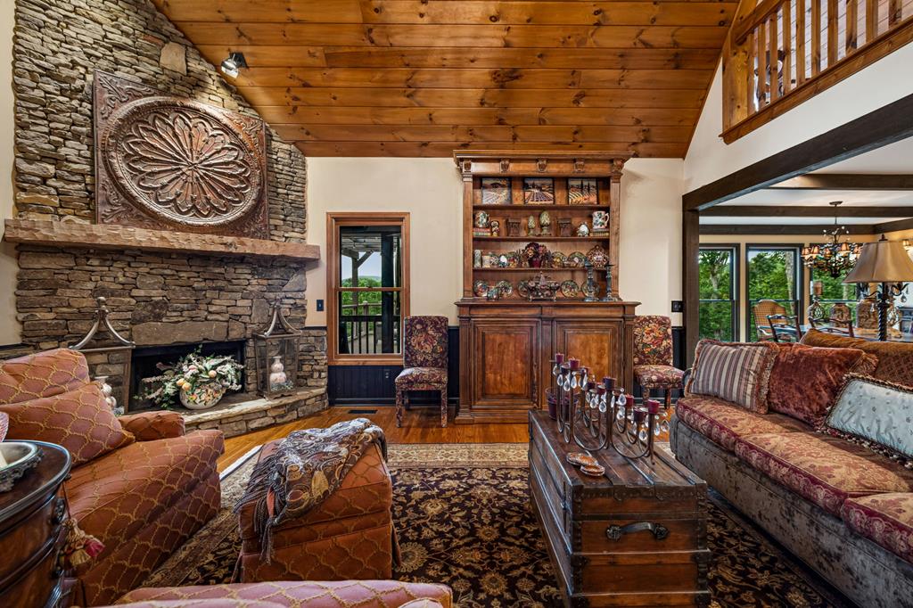 44 Cartecay Court