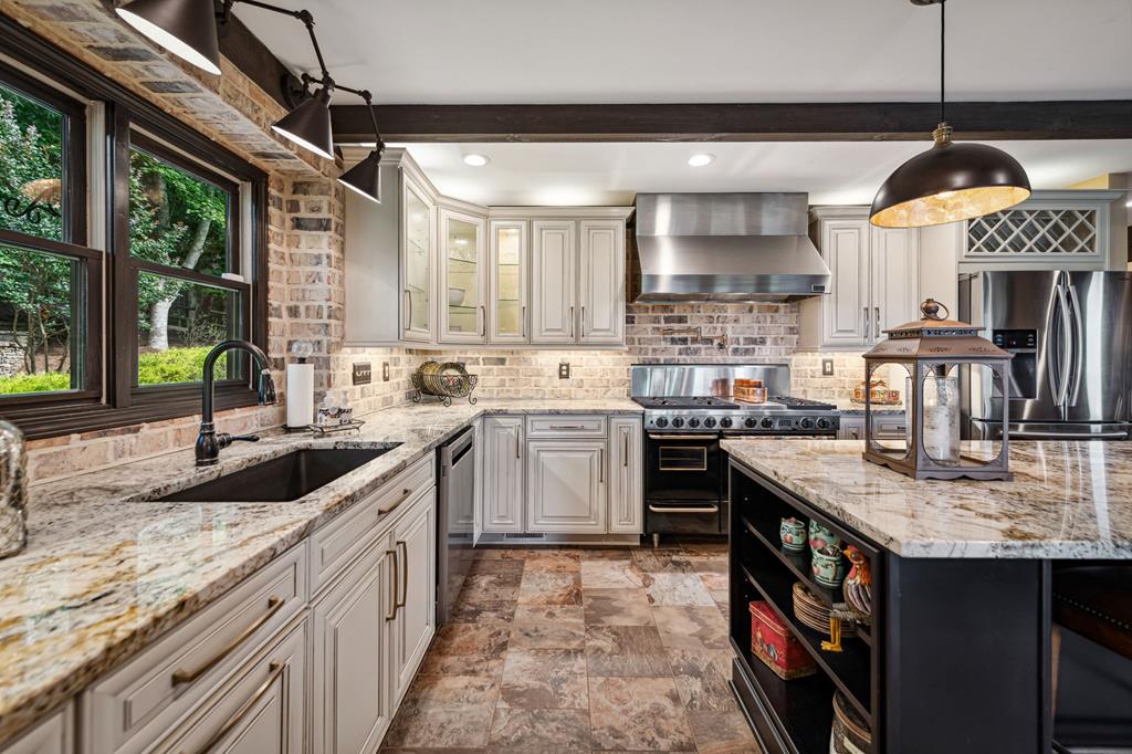 44 Cartecay Court