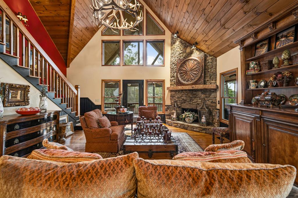 44 Cartecay Court
