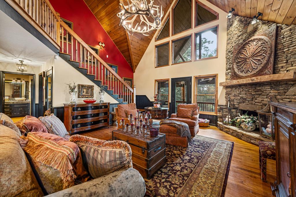 44 Cartecay Court