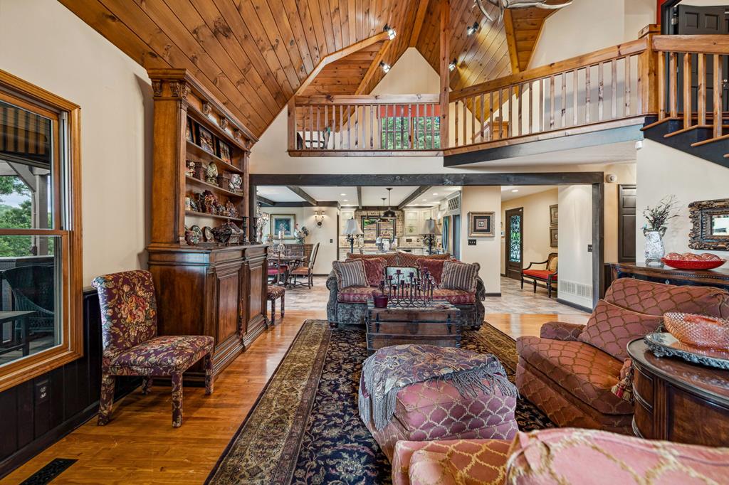 44 Cartecay Court