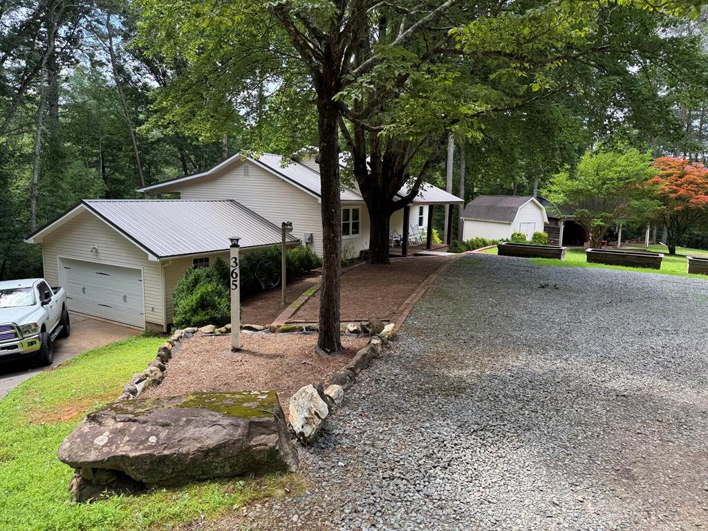 365 Quarles Lane