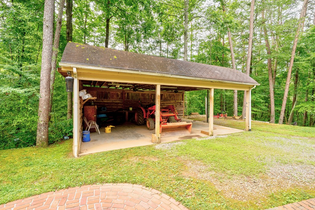 365 Quarles Lane