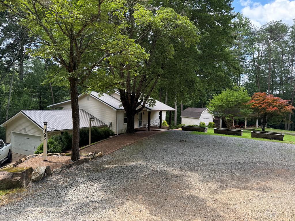 365 Quarles Lane