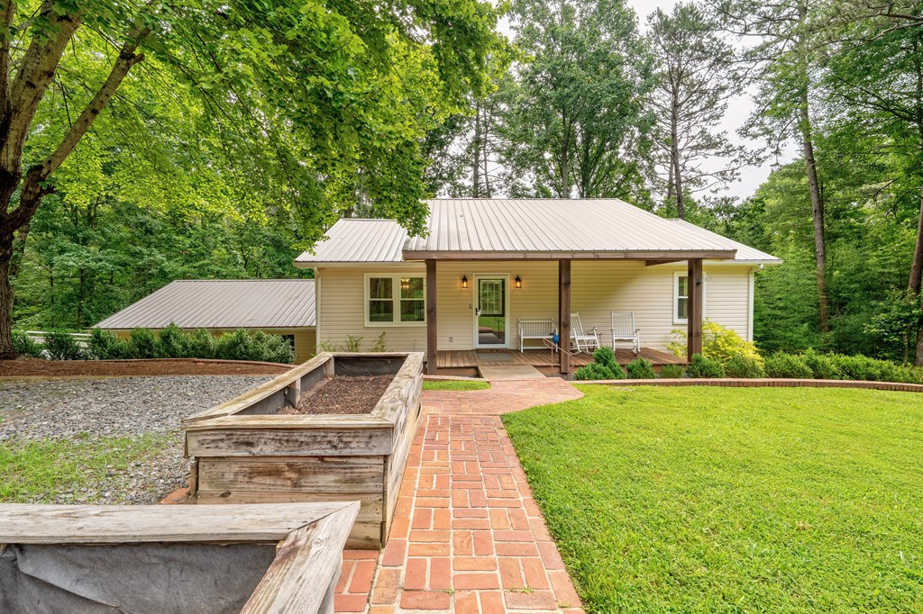 365 Quarles Lane