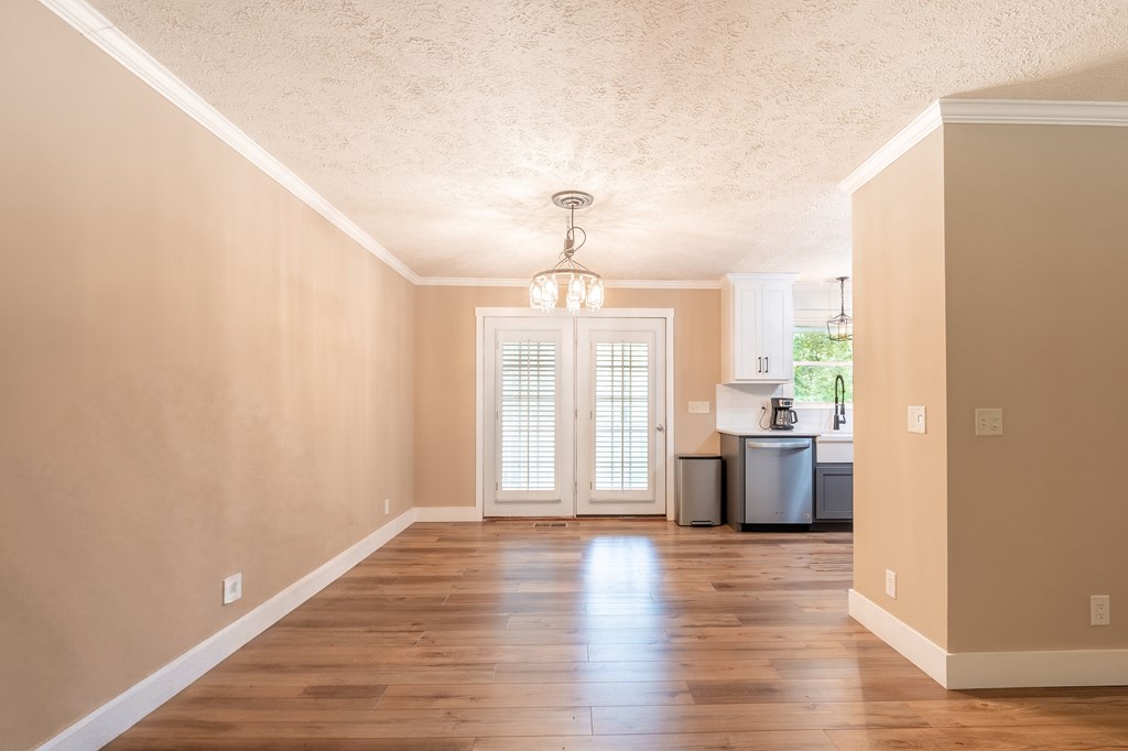 365 Quarles Lane