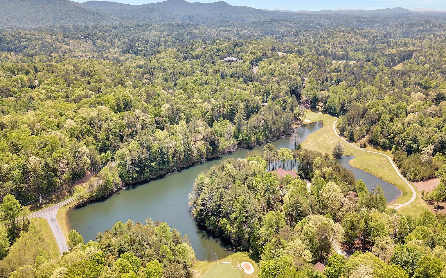3+AC Coatopa Court