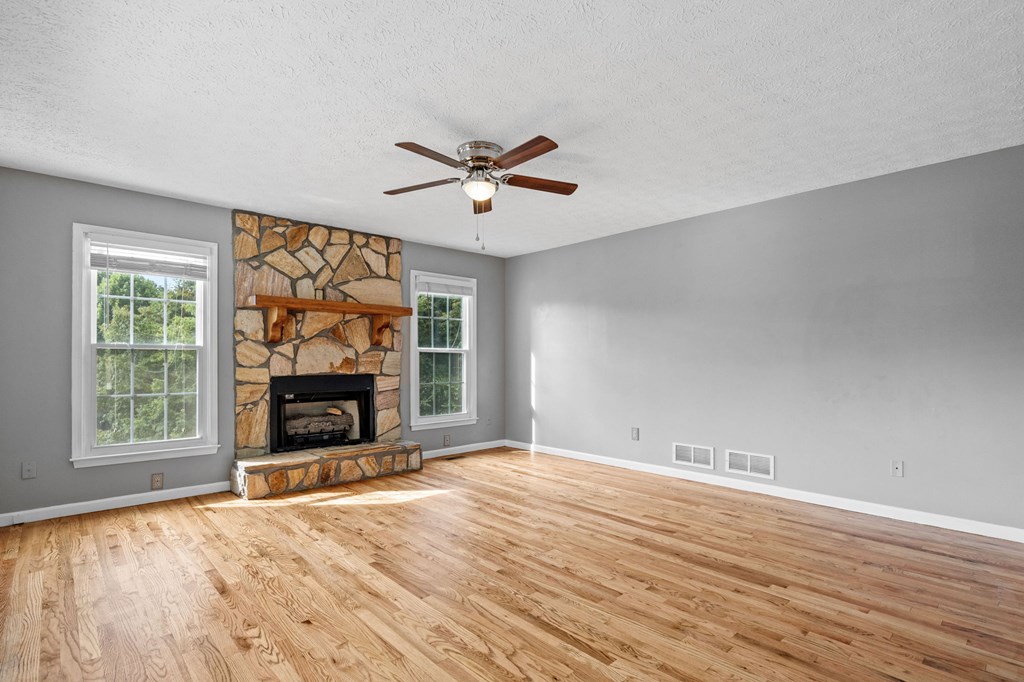 206 Piney Woods Drive