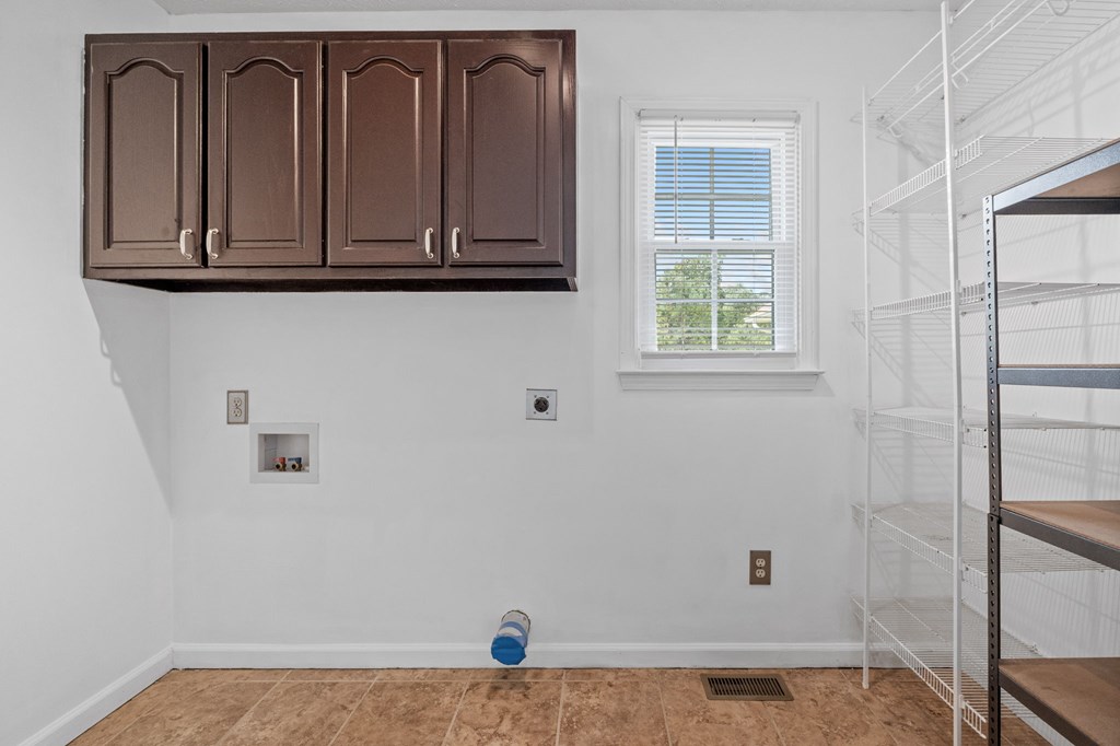 206 Piney Woods Drive