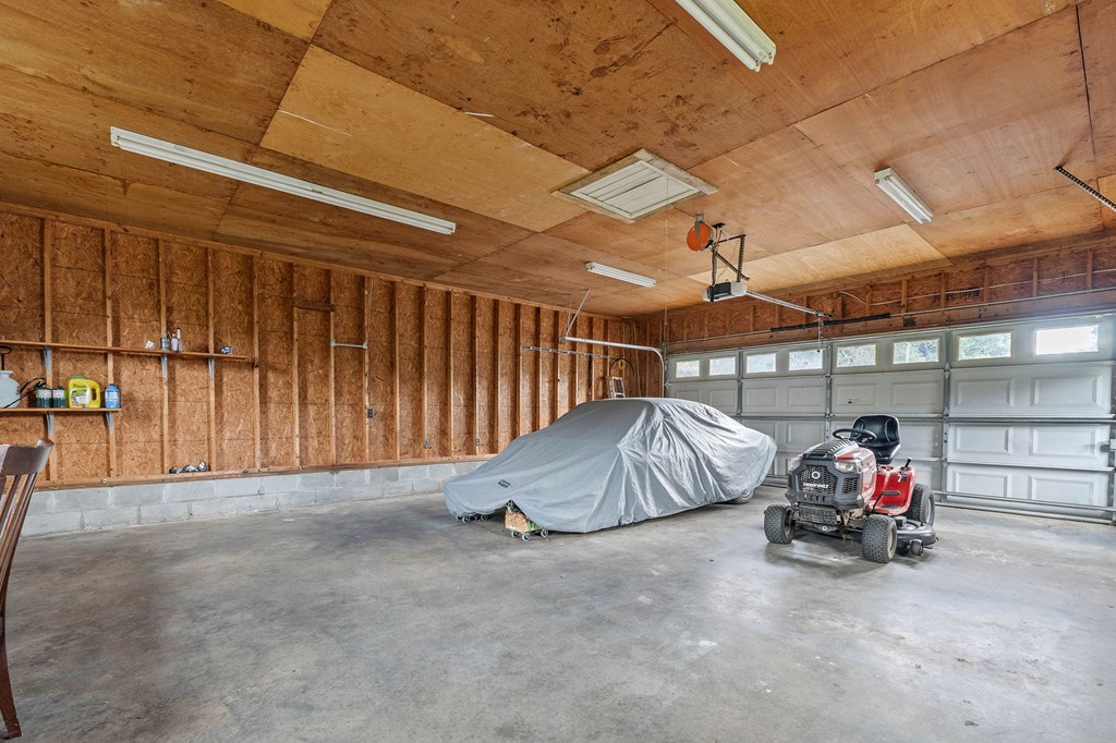 206 Piney Woods Drive