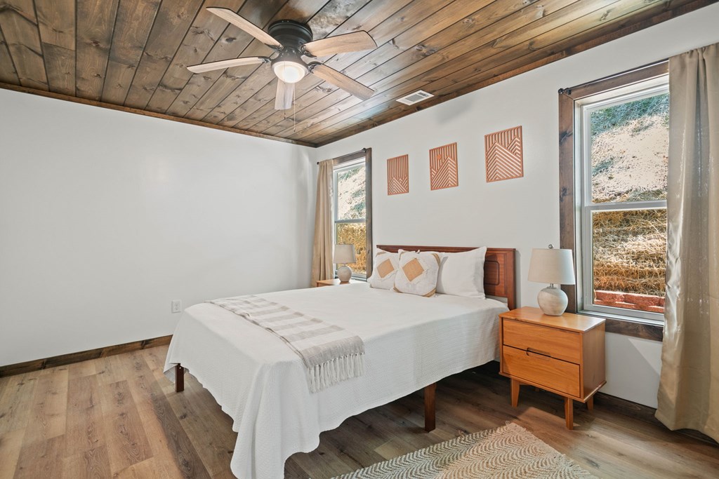 542 Beaver Lake Drive