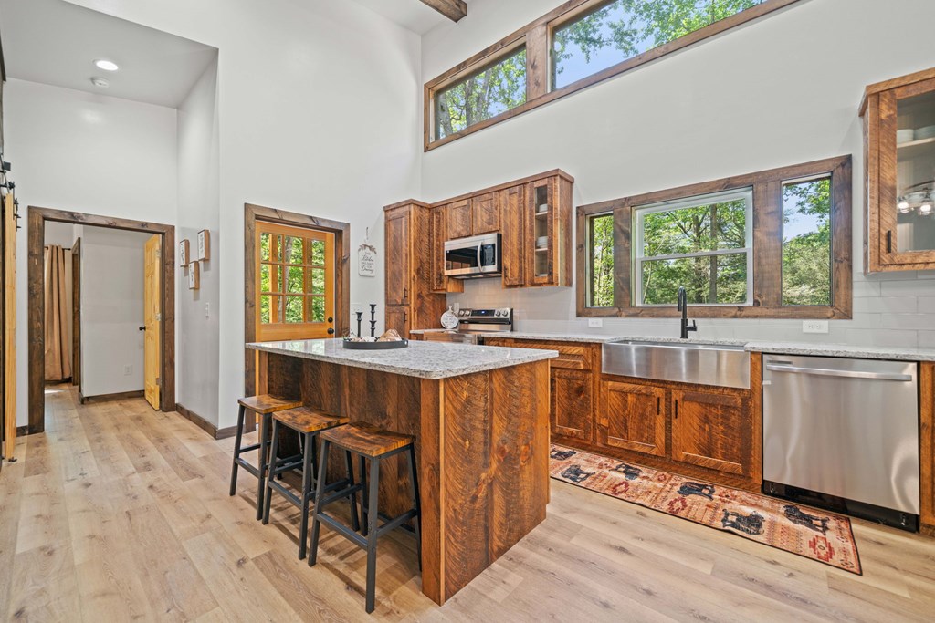 542 Beaver Lake Drive