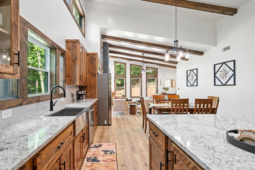 542 Beaver Lake Drive