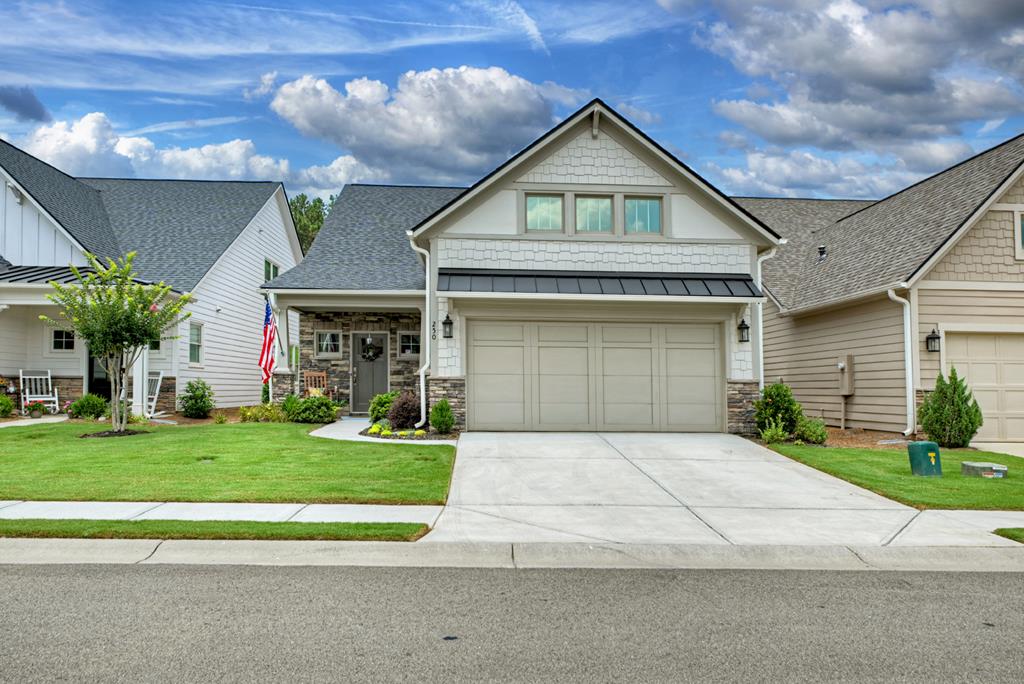 250 Mountain Boulevard