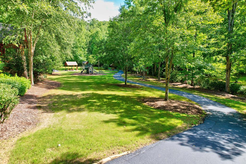896 Harris Creek Drive