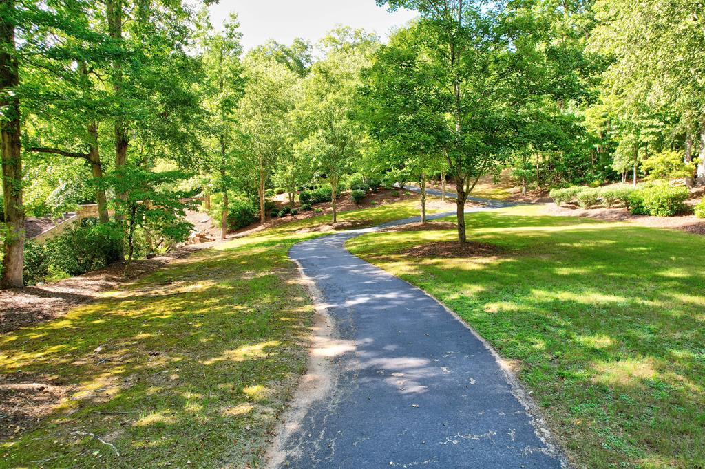 896 Harris Creek Drive