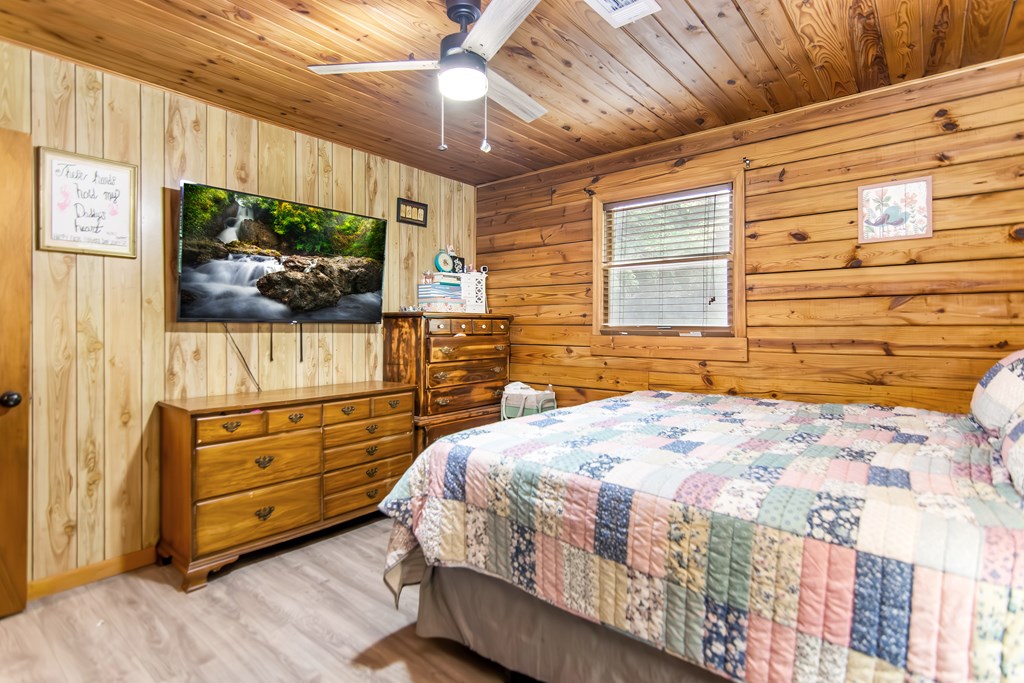 1459 Ray Mountain Road