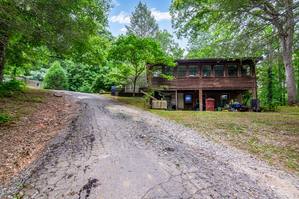 1459 Ray Mountain Road