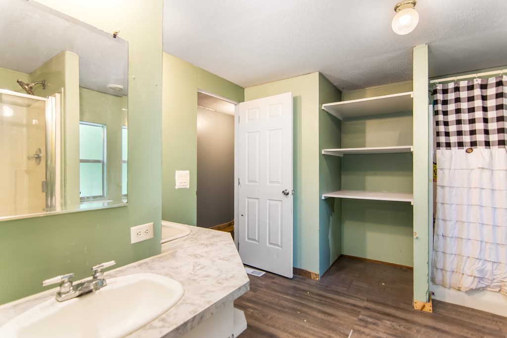 1459 Ray Mountain Road