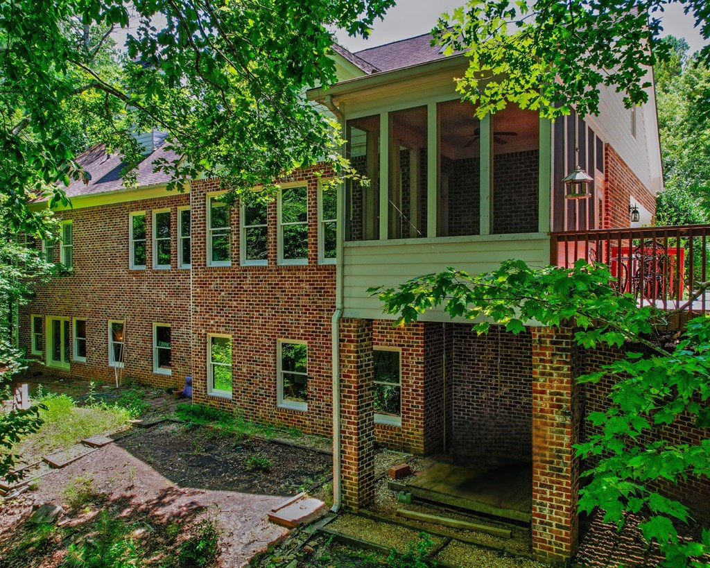 240 Mountain Creek Hollow Drive