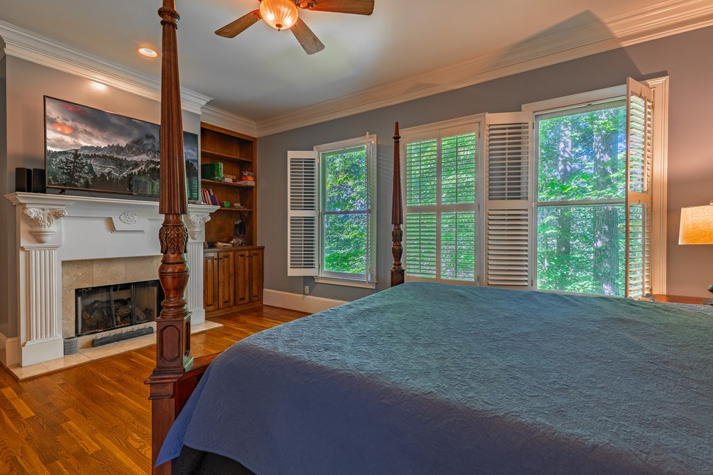 240 Mountain Creek Hollow Drive